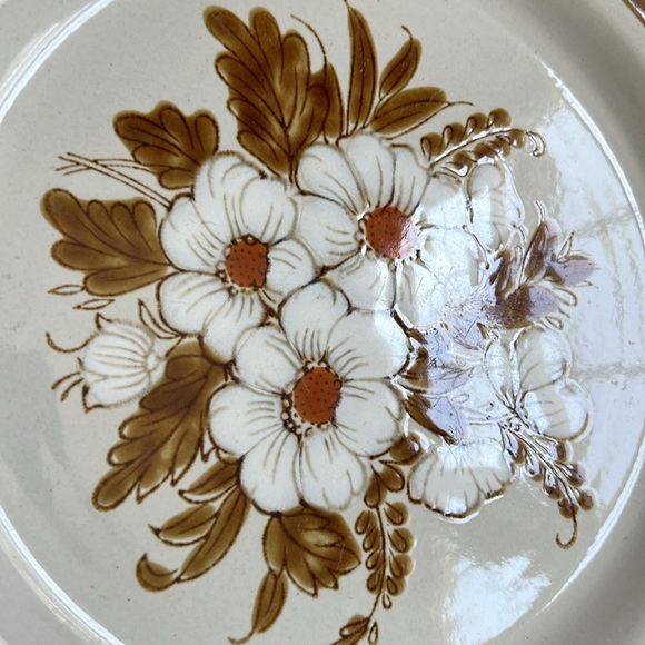 VTG 70s Japan Hand Painted Dried Flowers Mountain Wood STONEWARE Dinner Plate - Picture 4 of 16